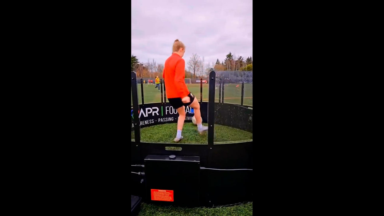 girl using acura elite icon fast feet video thumbnail